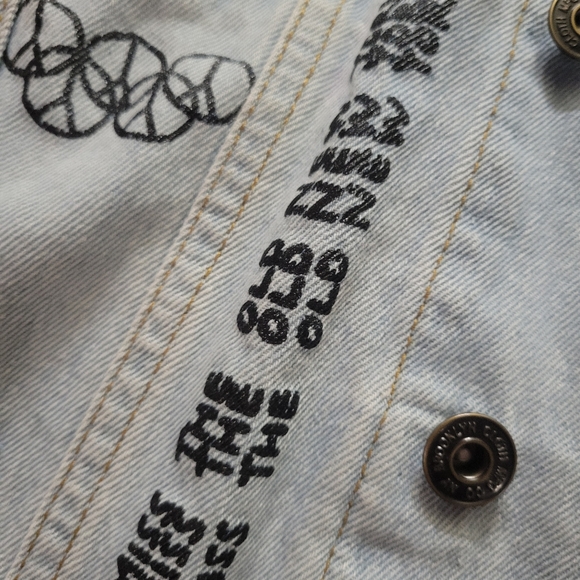 BROOKLYN CLOTH SIZE S BLUE DENIM JEAN JACKET GRAFFITI NEW YORK ALIEN ROSE - Picture 8 of 16